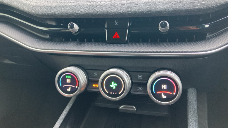 Skoda Superb 1.5 TSI e-TEC SE Technology 5dr DSG Petrol Estate